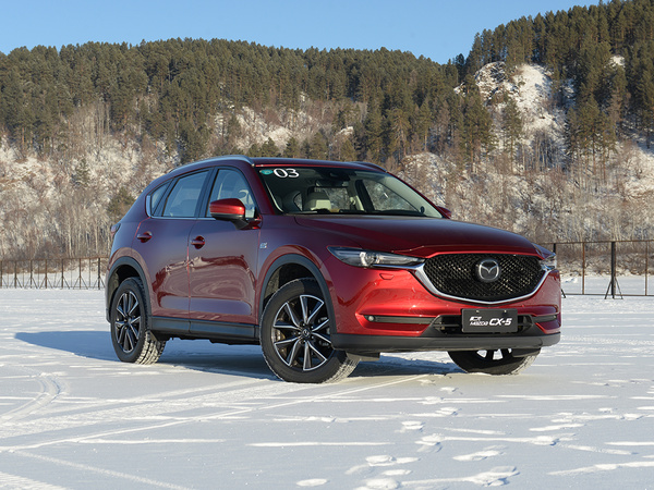 长安马自达  2.5L 右前正45度