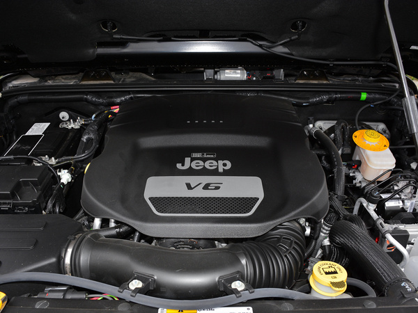 Jeep  3.6L 两门舒享版 发动机