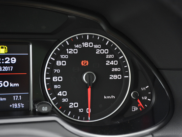 一汽奥迪  Plus 40 TFSI