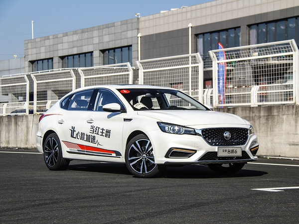 MG  20T 右前正45度