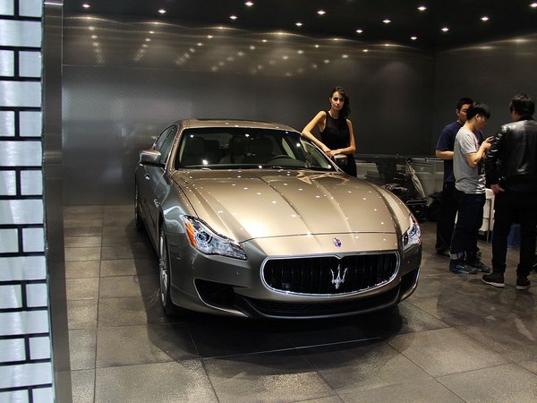 总裁 2013款 v6 基本型高清图片