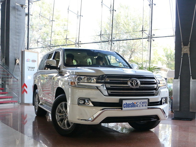 丰田(进口)  4.0L 右前正45度