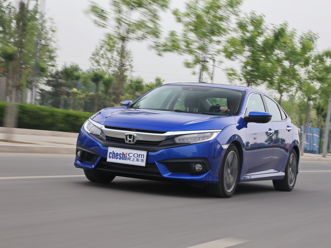 东风本田  220TURBO