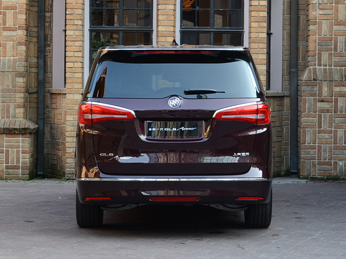 别克  2.0T 正后