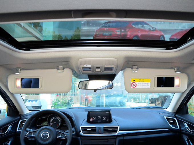 长安马自达  三厢