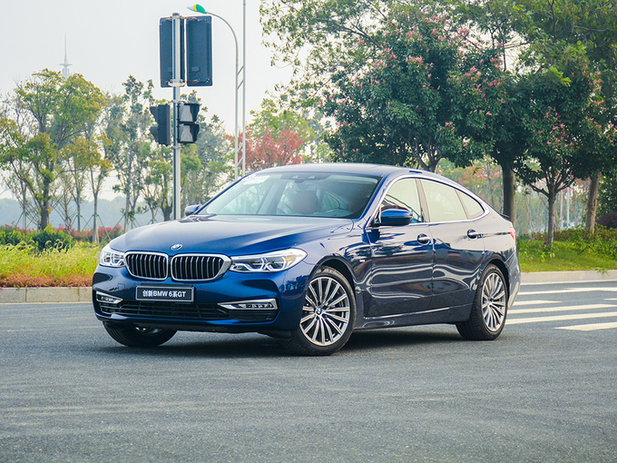 宝马(进口) 630i 左前正45度