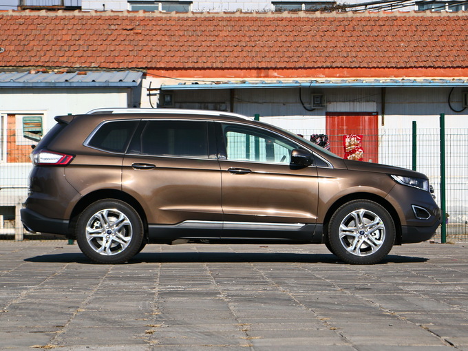 长安福特  EcoBoost 245 两驱豪锐型 正右侧