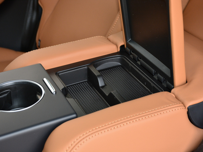 路虎  5.0 V8 SC AB