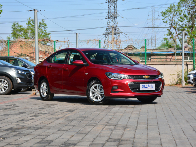 雪佛兰 325T 右前正45度