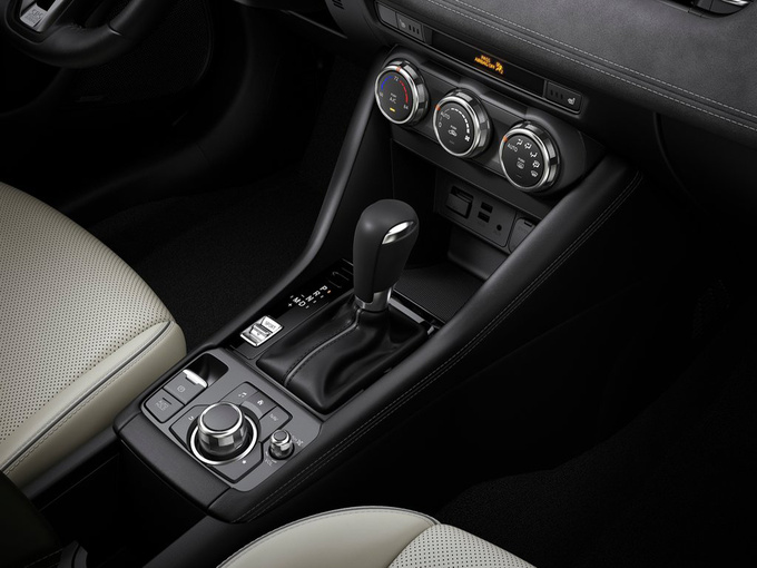 马自达(进口)  基本型