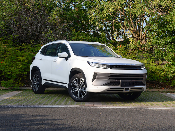 星途  1.6T 右前正45度