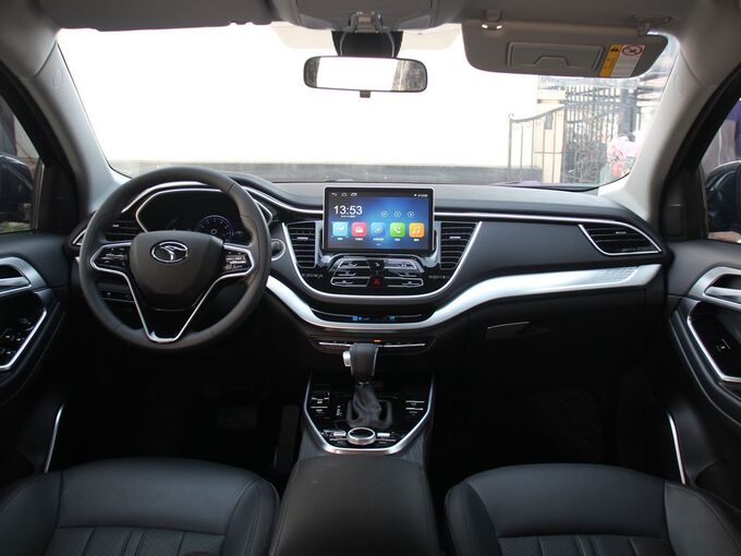 东南汽车 Prime 1.5T 大中控全景