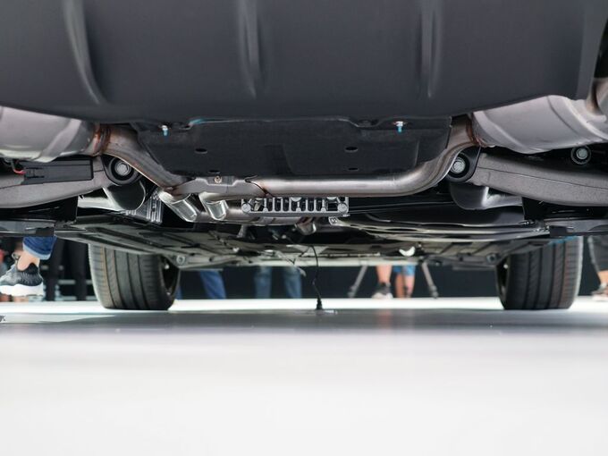 保时捷  Macan 底盘