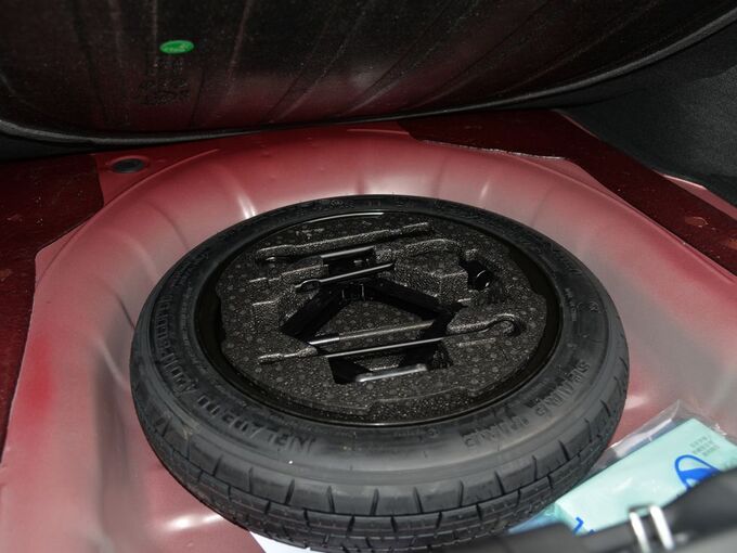 北京现代  280TGDi 智速版 随车工具