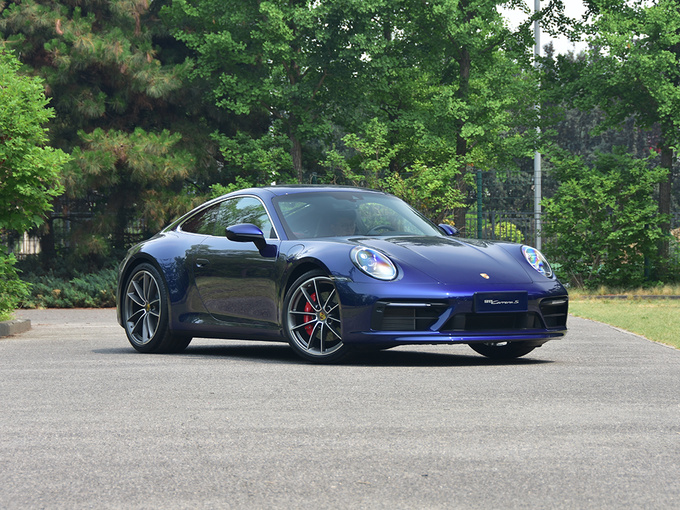 保时捷  Carrera S 右前正45度