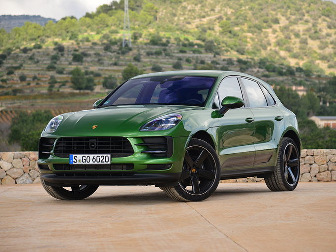 保时捷  基本型 左前正45度