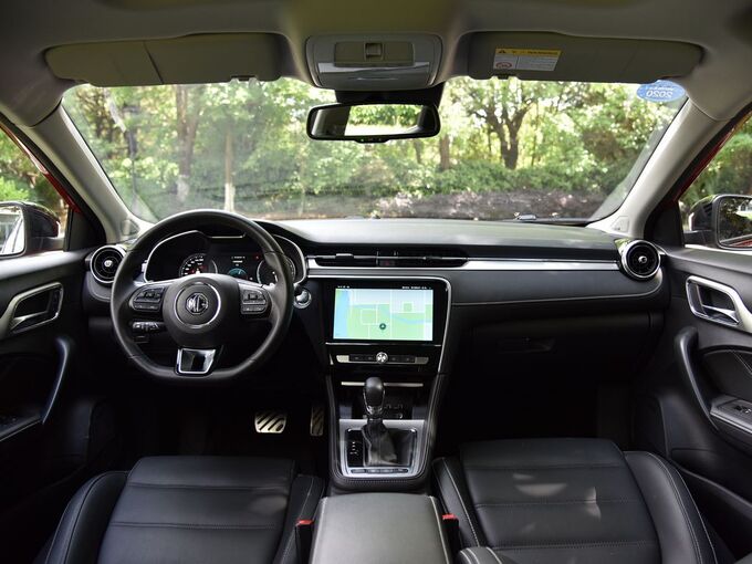 MG  20T 大中控全景