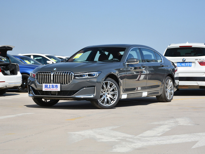 宝马(进口)  740Li xDrive 行政型 左前正45度