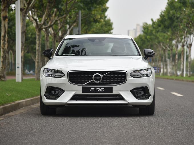 沃尔沃亚太  T5 正前