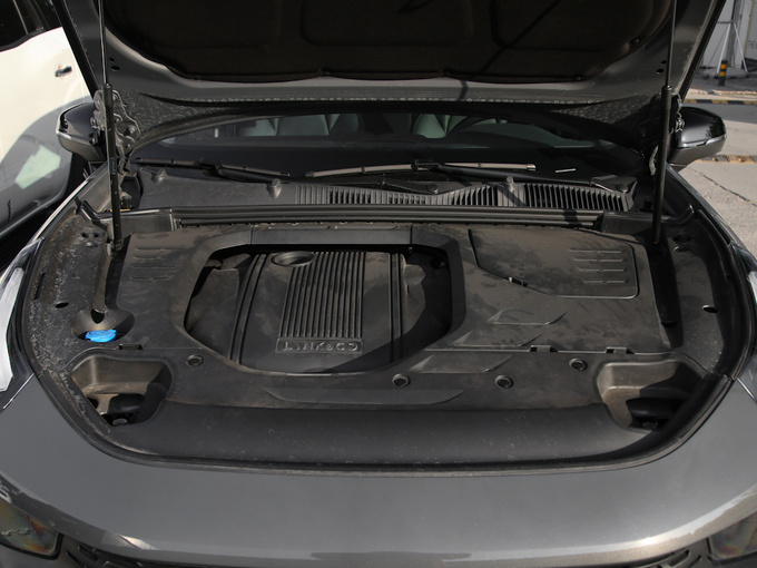领克 1.5T DCT两驱耀Pro版 发动机舱