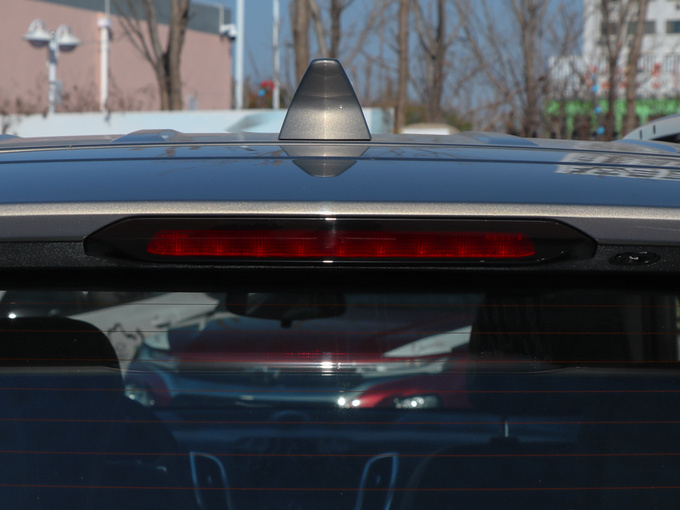 雪佛兰 535T 自动驭界版