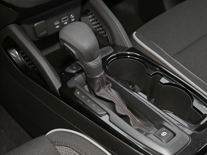 雪佛兰 435T Redline CVT两驱锋锐版 换挡杆