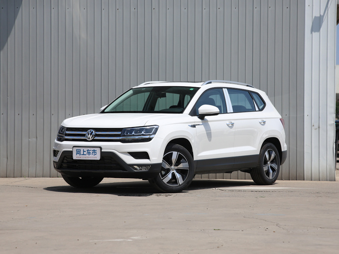 上汽大众 280TSI 两驱舒适版 左前正45度