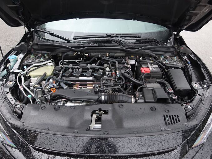 东风本田  HATCHBACK 220TURBO