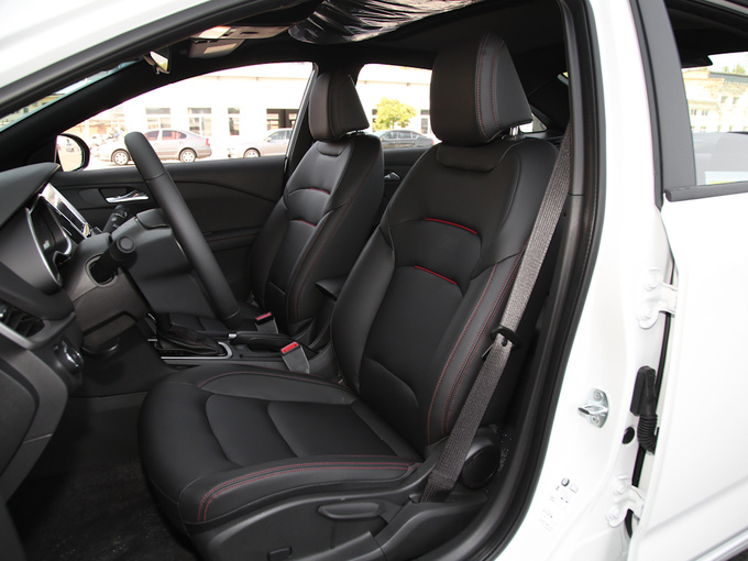 雪佛兰（国产）  轻混 RS 330T 前排座椅