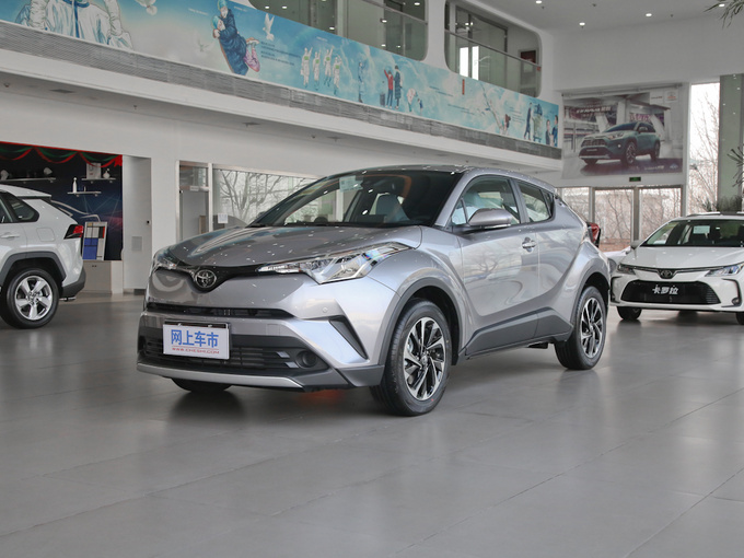 一汽丰田  2.0L 左前正45度