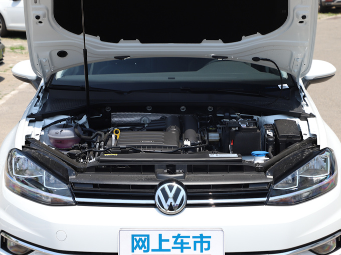 一汽-大众  挚爱版 280TSI 发动机舱