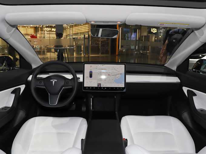 特斯拉中国   大中控全景