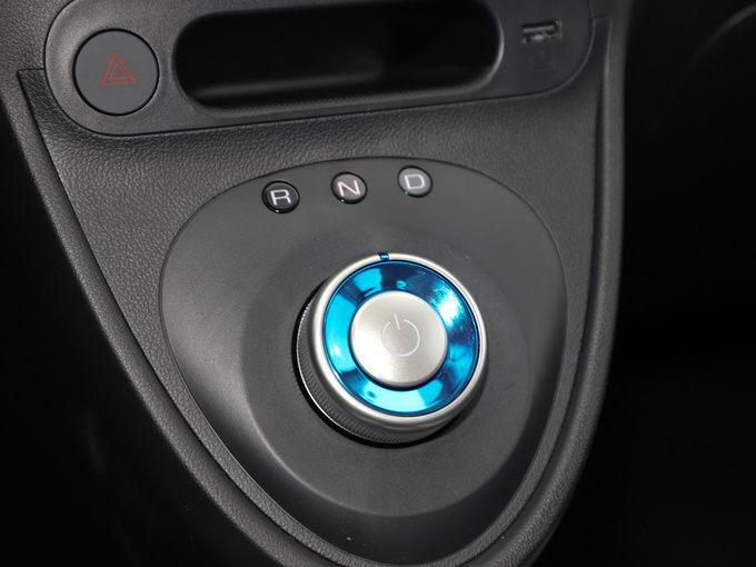 长城汽车  351km 换挡杆