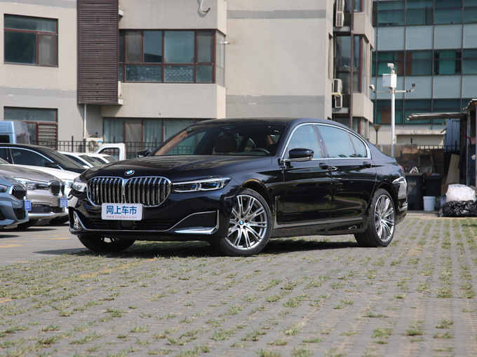 宝马(进口)  改款 740Li xDrive 行政型 左前正45度