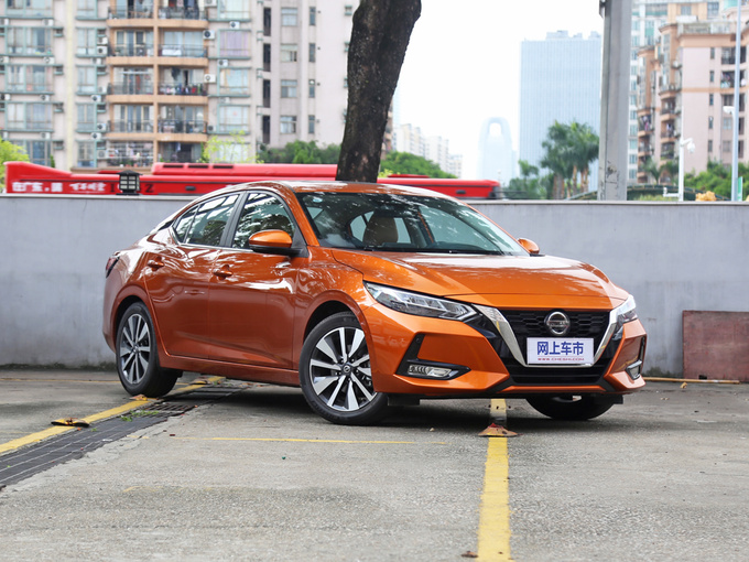 东风日产  1.6L TOP 右前正45度