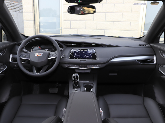 凯迪拉克(国产)  28T 大中控全景