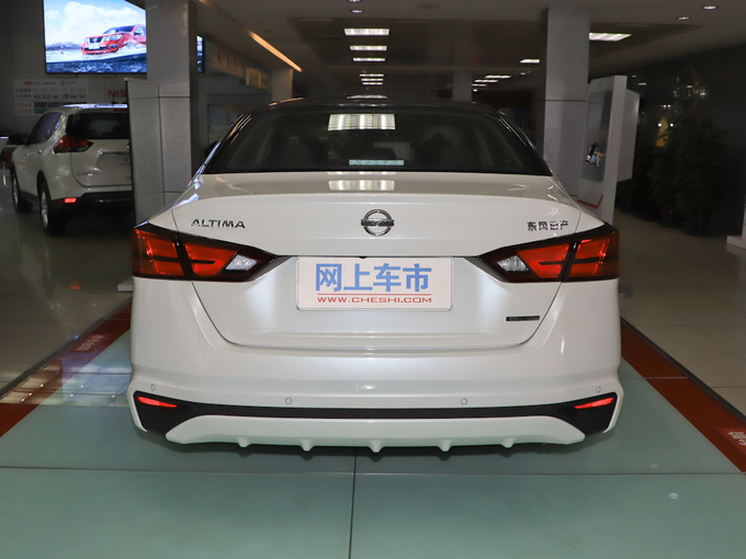 东风日产  2.0L XL Upper AD1 正后