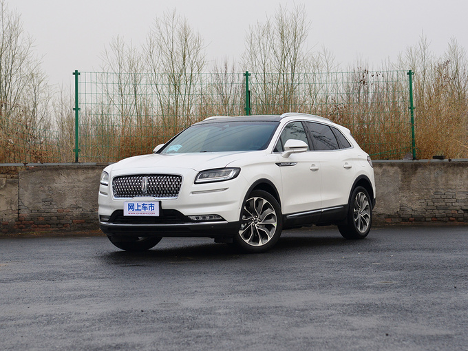 长安林肯  2.0T 左前正45度