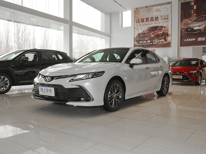 广汽丰田  2.5G 左前正45度