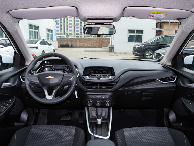 雪佛兰（国产）  325T 大中控全景