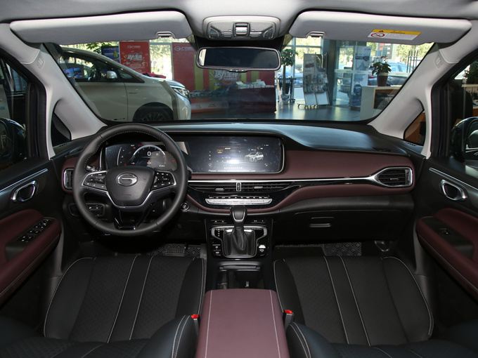 广汽传祺  Pro 270T 自动精英版 大中控全景