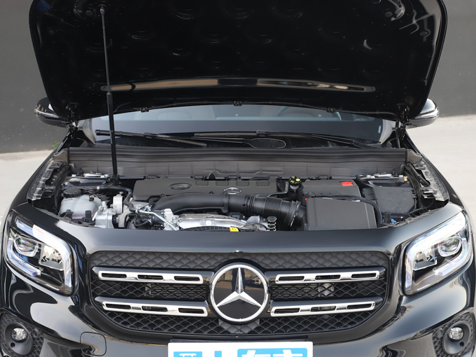 北京奔驰  GLB 220 4MATIC