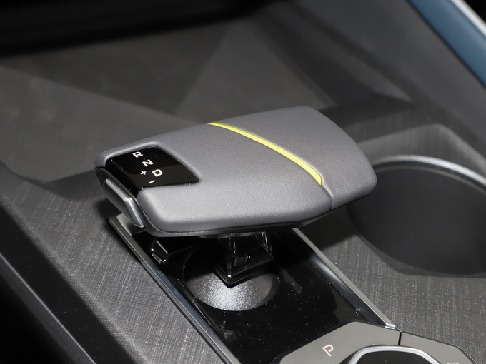 长安UNI  智电iDD 1.5T