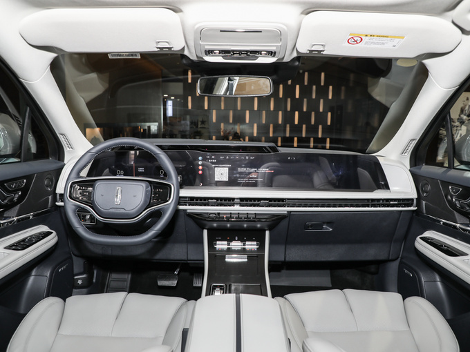 长安林肯  2.0T 大中控全景