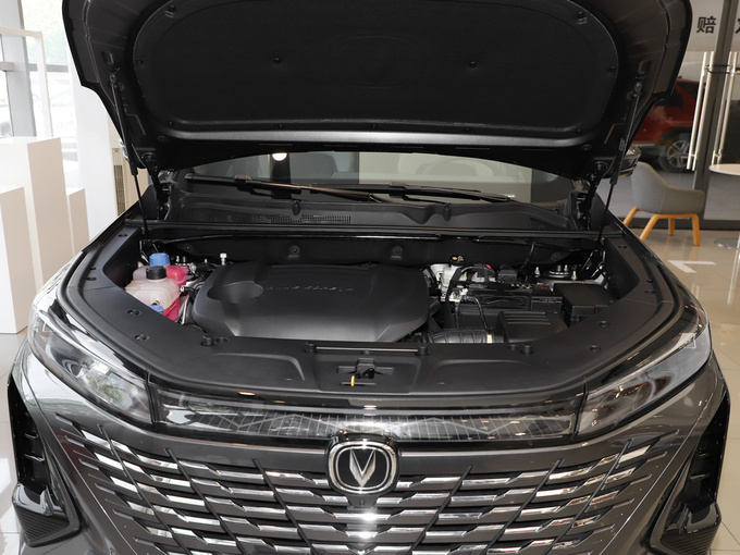 长安汽车  第三代 2.0T