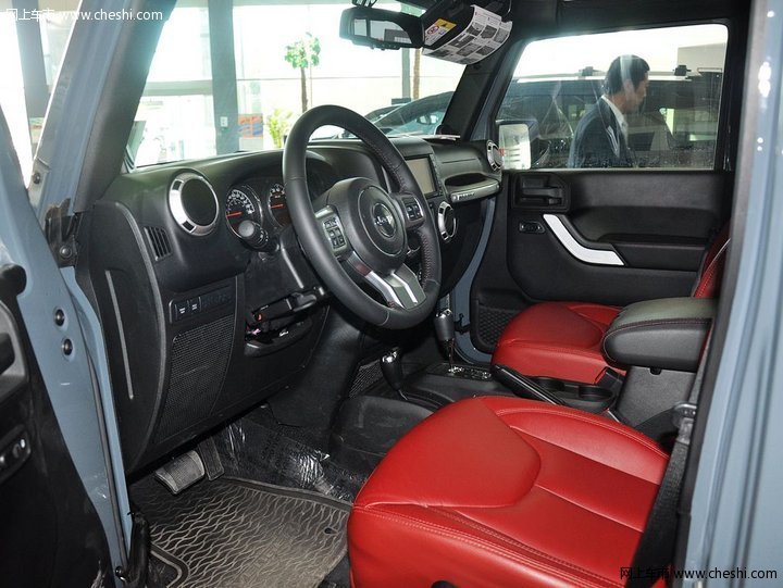 牧马人中控方向盘图