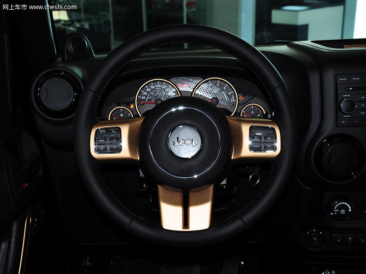 牧马人中控方向盘图