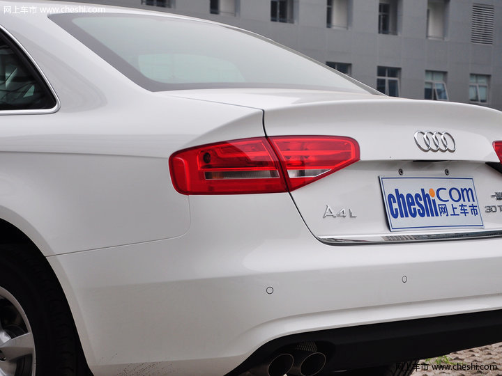 奥迪a4l白色还是红色_红色奥迪a4好还是白色_骐达白色好还是红色好