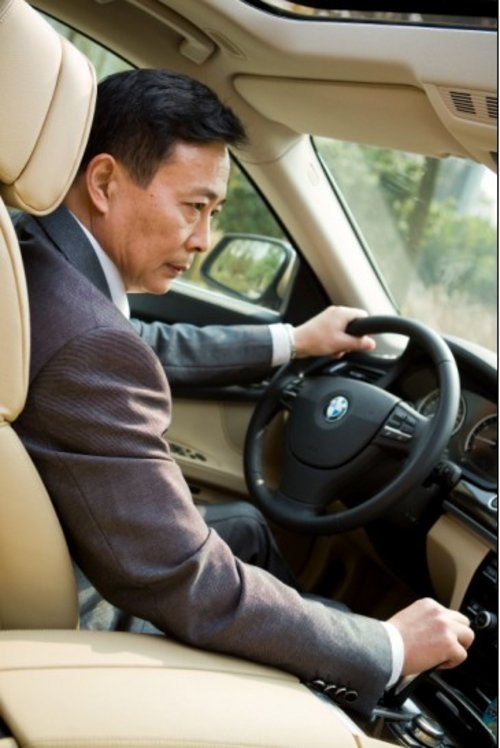 不亦悦"乎" 访合肥宝利丰bmw 7系车主