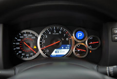 2013款日产尼桑GTR 天津保税区巨幅降价热售
